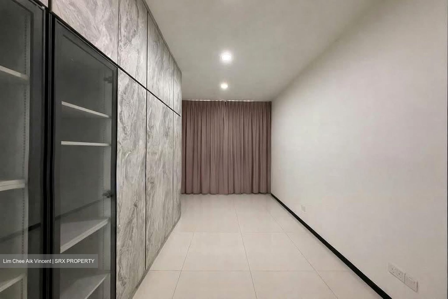 East Coast Road (D15), Terrace #533402321